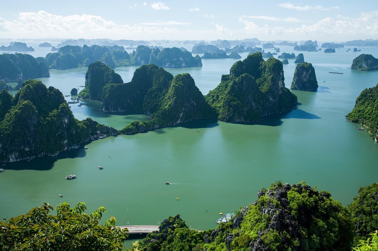 Partir au Vietnam en octobre et novembre : météo par région, crues du Centre et formalités 2026
